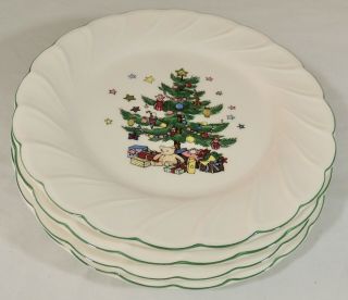 4 Nikko Japan Happy Holidays Christmas Tree 7 3/4 " Swirl Salad Dessert Plates