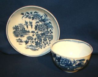 18th Century Dr.  Wall First Period Worcester Fence Tea Bowl Cup & Saucer