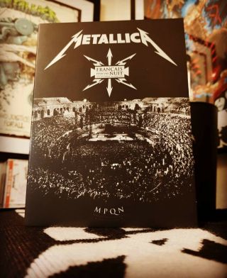 Metallica Official 2009 Limited Nimes Dvd,  Photographs,  Lanyard Laminate