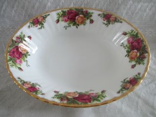 Old Country Roses Royal Albert Oval Serving Bowl 9 "