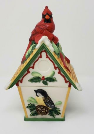 Lenox Winter Greetings Cardinal Holly Bird House Covered Candy Trinket Dish
