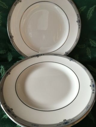 4 Wedgwood Bone China Amherst Pattern Salad Plates 8 - 1/8 " Platinum Trim