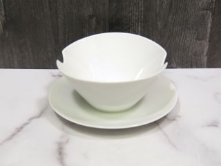 Vintage Rosenthal Mcm Classic Modern White Gravy Sauce Boat Attached Under Plate