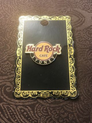 Hard Rock Café Pin Back