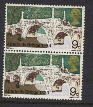 1968 9d British Bridges Error Pair - Weak Print / Wrong Colour