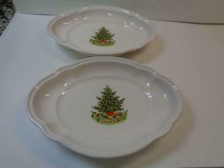 2 Pfaltzgraff Christmas Heritage Relish Nut Candy Scalloped Oval Dish 8x6 "