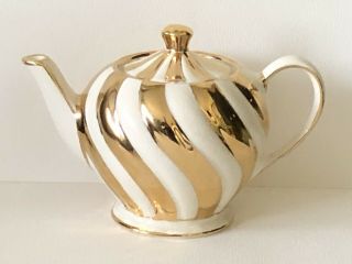 Vintage SADLER England Porcelain Small INDIVIDUAL White & Gold Swirl Teapot 2