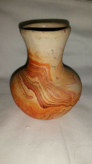 Vintage Nemadji Pottery U.  S.  A.  3 - 1/2 " Tall 3 - 1/2 " Wide Copper Swirls Sm Vase