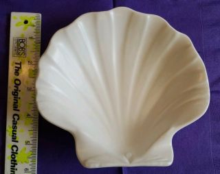 Vintage Wedgwood England Etruria Barlaston Ivory White Shell Nautilus Bowl Dish