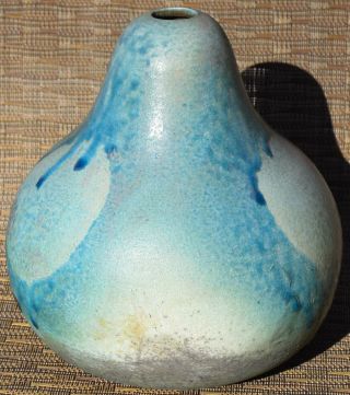 Oscar Bucher signed weedpot Vase,  Calif.  Pottery; blue - green lava - glaze 2