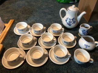 Pfaltzgraff Yorktowne Tea Set Off White Blue Pot Cups Plates Sugar Bowl Creamer 2