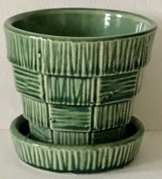 Vintage Mccoy Art Pottery Usa Green Basket Weave Small Flower Pot Planter Vase