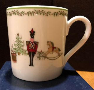 Bernardaud Limoges Grenadiers " Happy Holiday " Christmas Mug (one) France