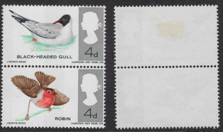 Great Britain 1966 (Error) 4d British Birds ord.  pair missing reddish brown 2