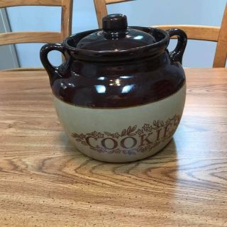 Stoneware Crock Cookie Jar Bean Pot W Lid Monmouth Maple Leaf Usa Pottery 1970s