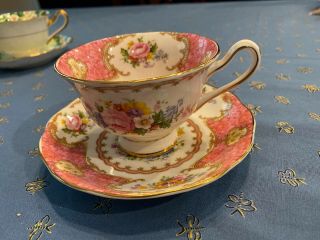 Royal Albert Bone China England Teacup And Saucer Lady Carlyle 855022