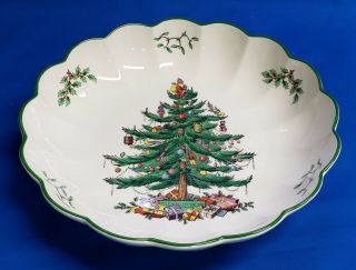 Spode Christmas Tree 9 3/4 " Scalloped Candy Nut Serving Bowl Made In England