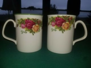 Nos Set Of 2 1962 Royal Albert Old Country Roses Coffee Mugs Cups Green Band