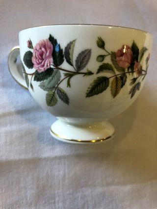 Wedgewood Hathaway Rose Tea Cups Bone China Made In England Gold Trim