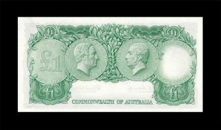 1961 AUSTRALIA QEII 1 POUND 