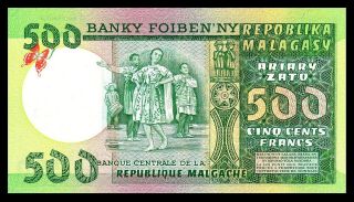 MADAGASCAR 500 Francs 1974 - UNC - Pick 64 3