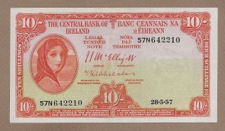 Ireland - Republic: 10 Shillings Banknote,  (au),  P - 56d,  28.  05.  1957,