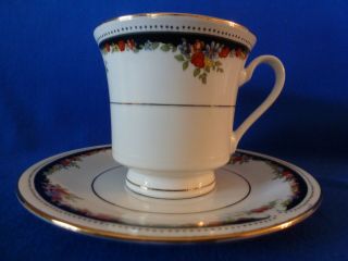 Lynns Fine China Bennington Pattern Tea Cup & Saucer (made In China)