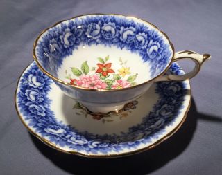 Vintage Paragon Fine Bone China Cup And Saucer By Appt Queen Elizabeth England