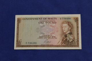 Malta / 1 Pounds 1963 P.  26 / Queen Elizabeth Ii / :)