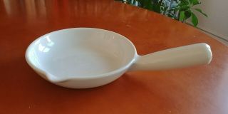APILCO FRANCE WHITE PORCELAIN DISH WITH HANDLE AND SPOUT 2