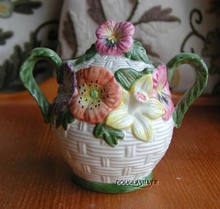 Fitz & Floyd Coutry Garden China Sculptered 3 1/2 " Lidded Sugar Bowl