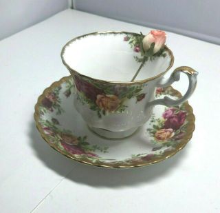 Royal Albert Old Country Roses Bone China England Tea Cup And Saucer