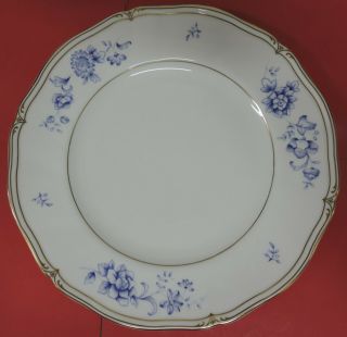 Wedgwood Bone China Ashbury 10 3/4 " Dinner Plate - Made In England