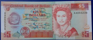 Belize 5 Dollars 1990 P 53a Unc Aa055239