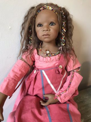 Annette Himstedt Ntathi 19/377 Edition 38.  5 " W/boxes And Girl From Kenya