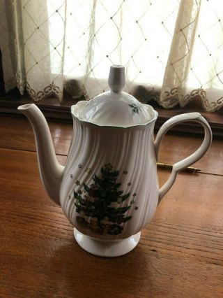 Nikko Happy Holidays Coffee Pot With Lid 5 - Cup 9 Inches Christmas Tree Pattern