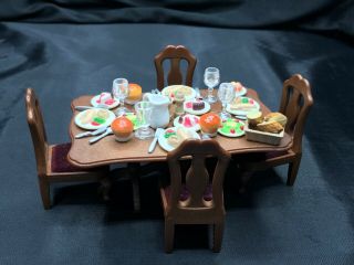 Calico Critters Sylvanian Families DINNER PARTY SET for 4 Epoch UK 4705 2