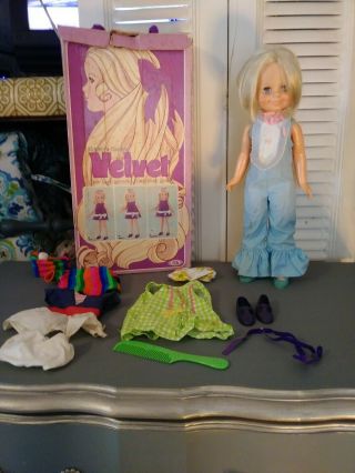 Ideal Velvet Doll Crissy Family.  1970