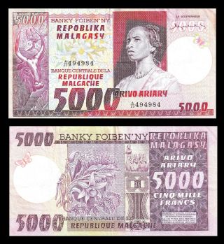 Madagascar 5000 (5,  000) Francs,  1974 - 1975 P - 66 Woman Tropical Plant Vf