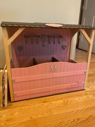 Our Generation Quarter Horse Stable Barn For 18 Inch Dolls Fits American Girl
