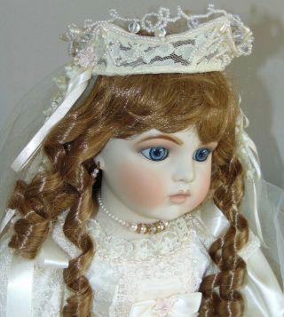 VICTORIA BRU JNE Bride Doll LE 150 BY MARY BRENNER & MARIE OSMOND LOW 9 DOLL 2