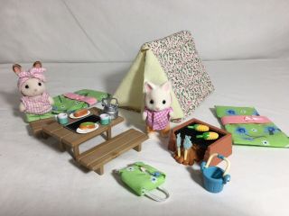 Calico Critters/sylvanian Families Best Friends Camping Set Tent & Picnic Table