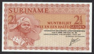 Surinam 2½ Gulden 1967 Unc Muntbiljet Suriname P117 Zp131054