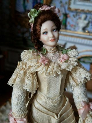 Dollhouse Miniature Artisan Porcelain Lady Doll Cream Color Gown Lace Trim 1:12