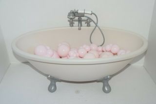 American Girl Doll Claw Foot Bubble Bathtub Tub Spa Bath Truly Me With Bubbles