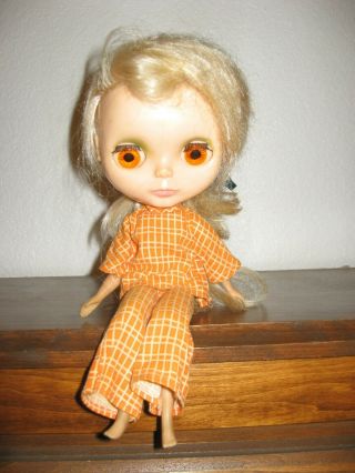 Vintage 1972 Kenner Blythe Doll Blonde Hair Eyes Work Knees bend and stay 2