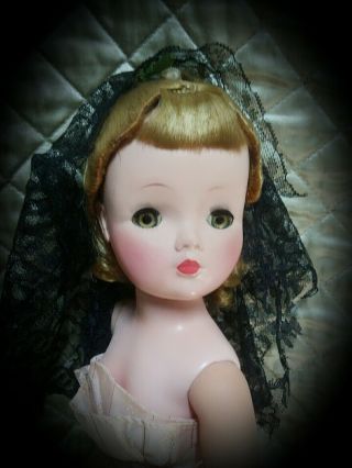 1950s 21 Inch Madame Alexander Cissy Doll