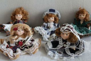 Set/5 Small Handpainted Porcelain Strung Dolls Dresses & Hats 4 "