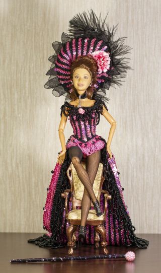 Paradise Crochet Collector Dolls Wild West Showgirl 1899