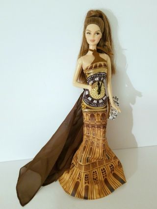 Barbie Dolls Of The World Landmark Big Ben Model Muse Doll Clock Brown Collector